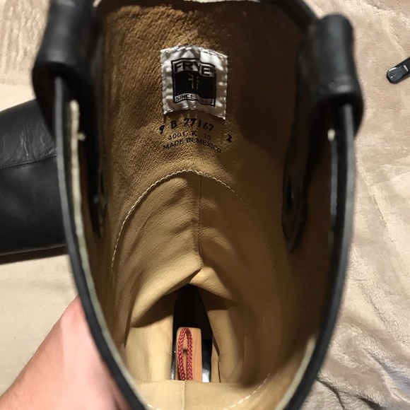 Frye “Mellissa Button” leather tall black boots - Picture 3 of 4